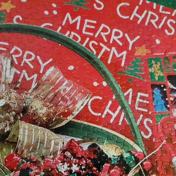 Springbok Jigsaw Puzzle Christmas It's A Wrap 1000 Pieces Complete - Picture 4 of 8